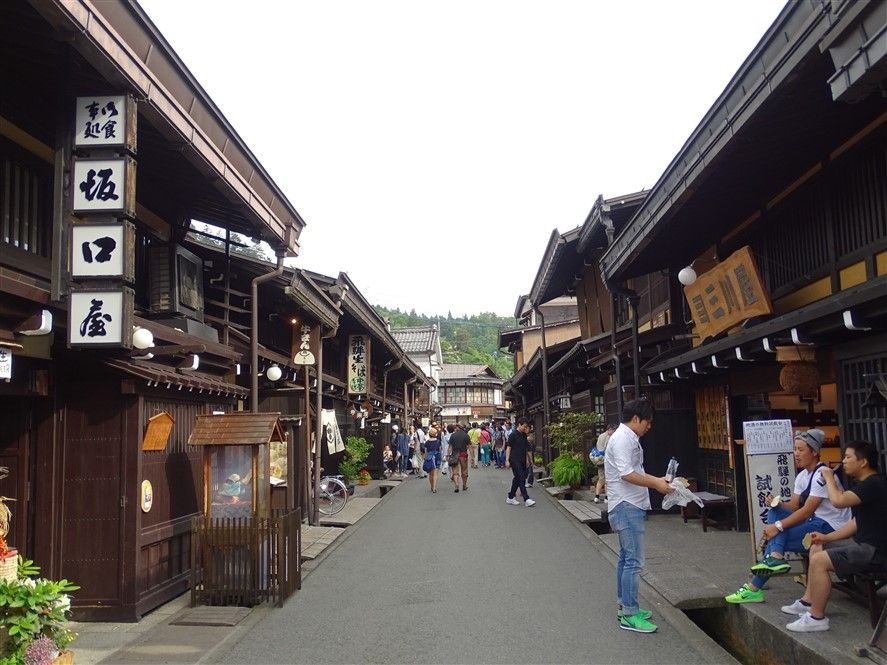 Takayama la vieille ville traditionnelle du Japon