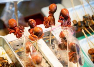 Un marché à Osaka