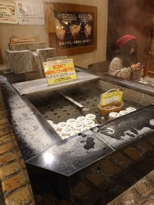 De la nourriture à la vapeur des sources chaudes