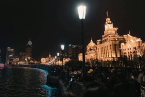 Une promenade sur le bund à Shanghai