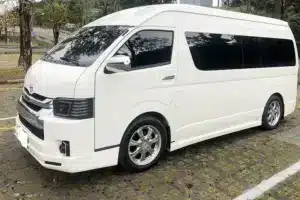Une navette de groupe au Japon